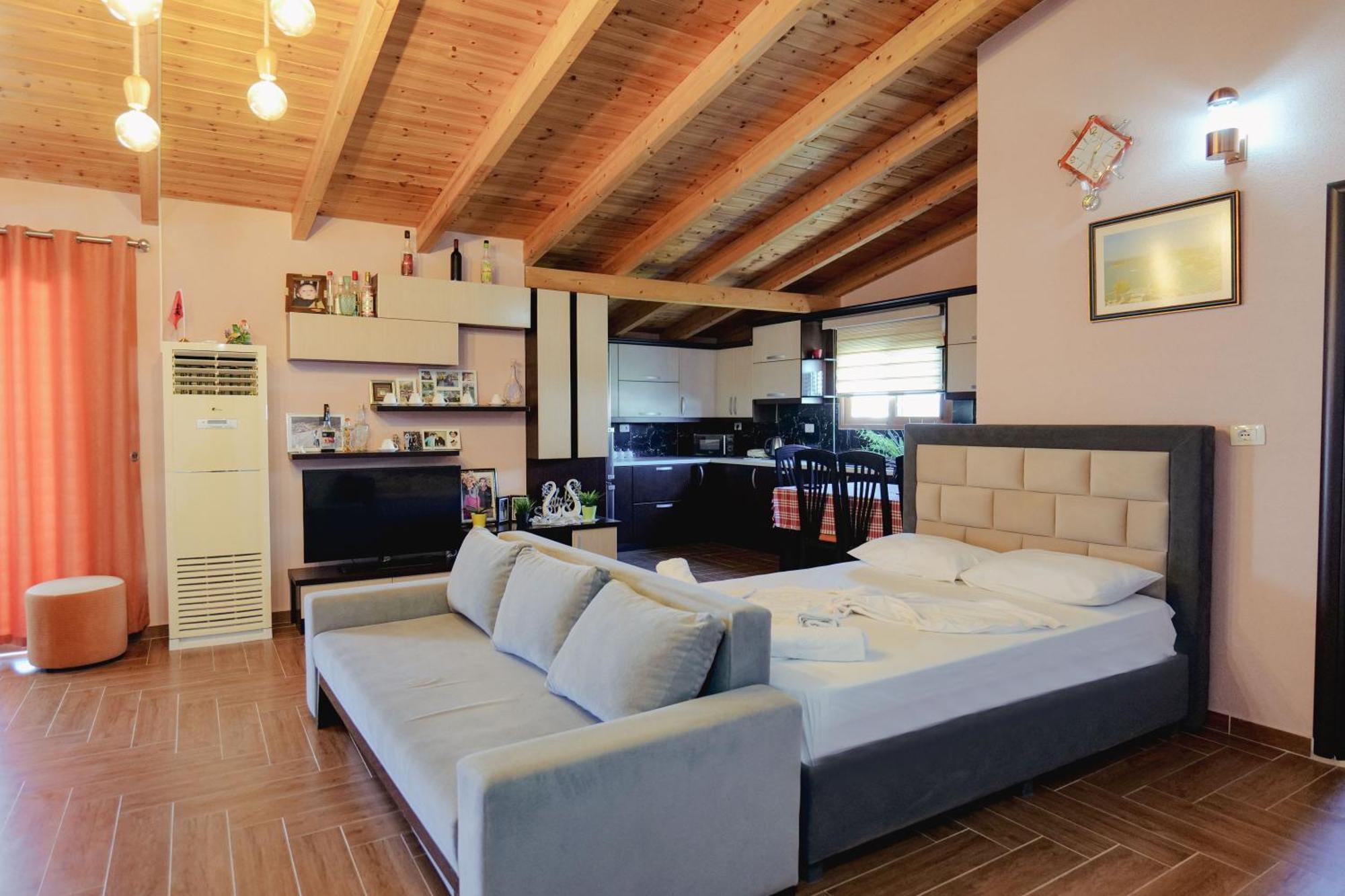 Villa Shpetimi Ksamil Esterno foto