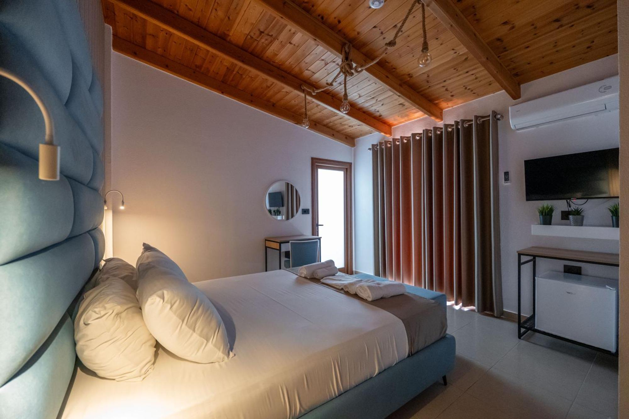 Villa Shpetimi Ksamil Esterno foto